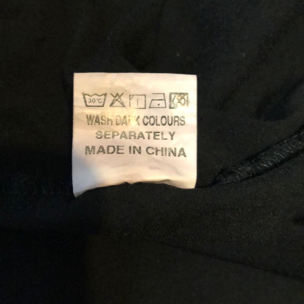 Nwot Ouges Black Fitted/Flare Dress With Scallope… - image 5